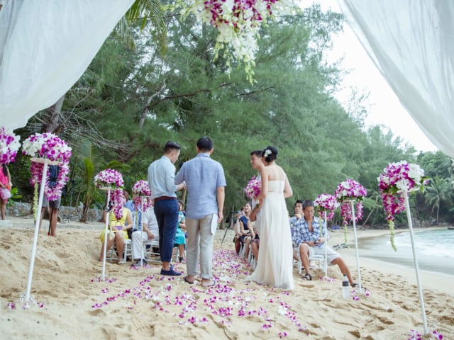 Beach Wedding Phuket Thailand