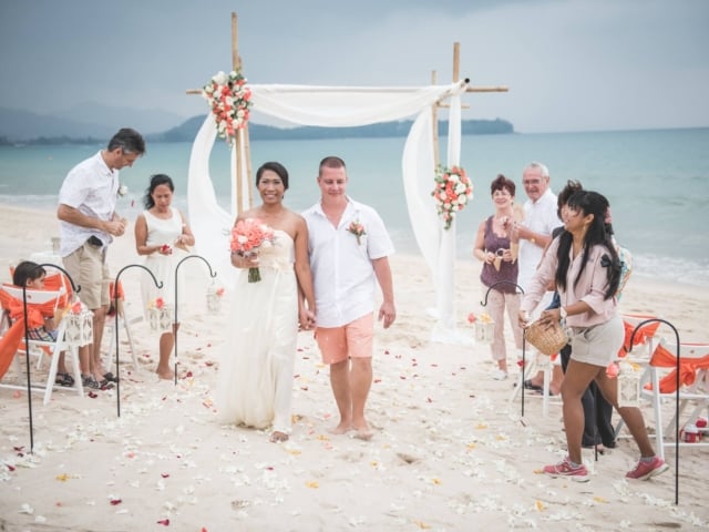 Beach Wedding Phuket Thailand Unique Phuket Wedding Planners, Chaloem Ton Loysamut 2 (244)