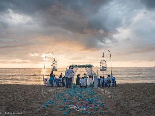 Phuket Beach Wedding Vow Renewal (37)