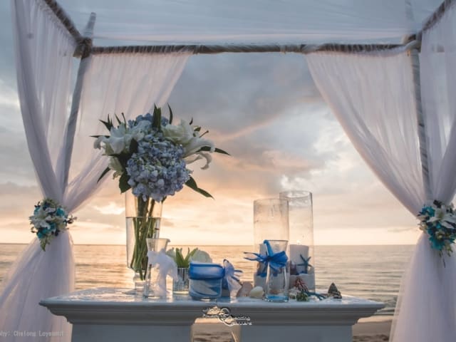 Phuket Beach Wedding Vow Renewal (39)