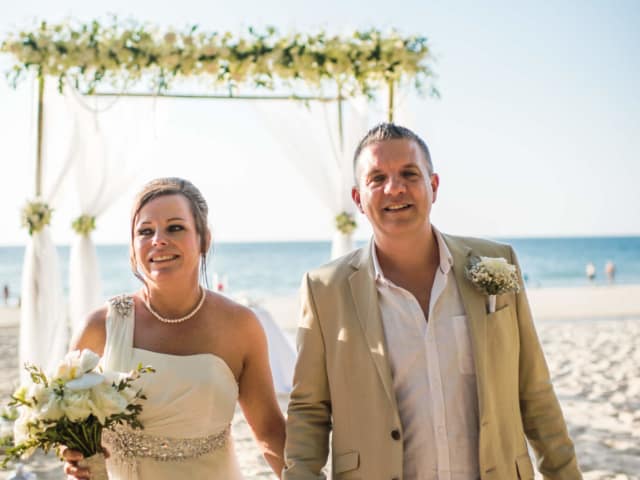 Phuket Destination Beach Wedding (25) Phuket Destination Beach Wedding (25)