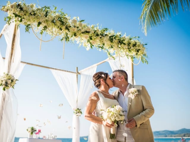 Phuket Destination Beach Wedding (27) Phuket Destination Beach Legal Wedding (27)