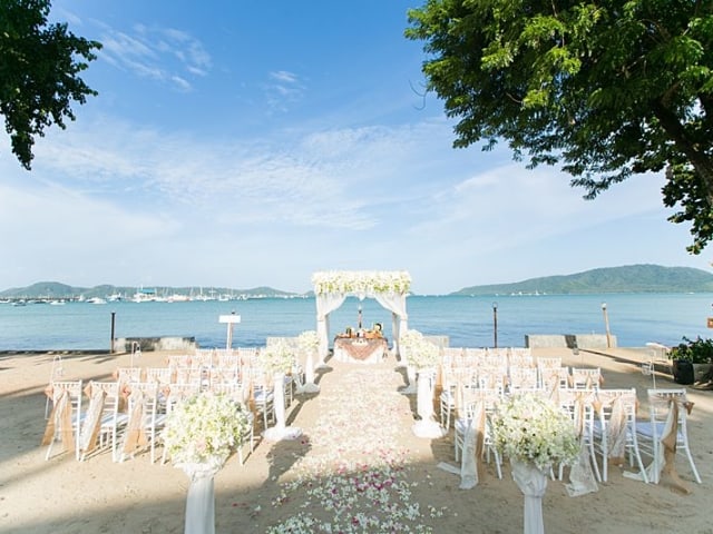 Beach Club Wedding F And M 13