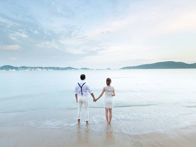 Beach Club Wedding F And M 49