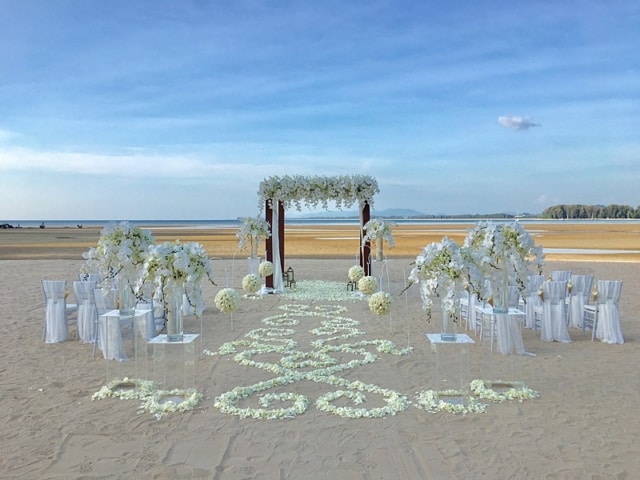 Wedding Flowers Setup Ideas 49