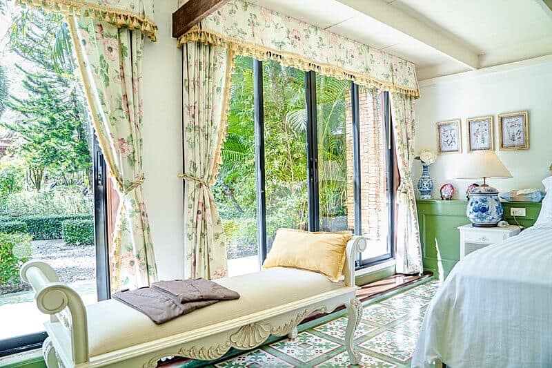 Lotus-1-royal-thai-villas-phuket