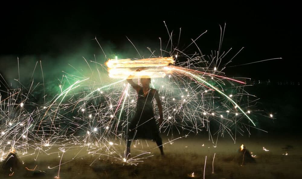 Pre-wedding-phuket-fire-show