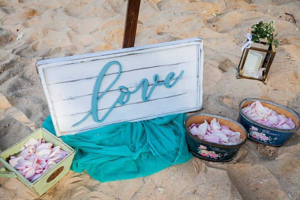 Tina-Tim-Beach-Wedding-Vow-Renewal-2nd-Jan-2020-on-Hua-Beach-20